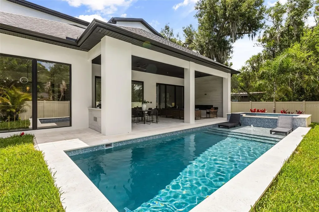 525 S Lakemont Avenue Winter Park FL 32792