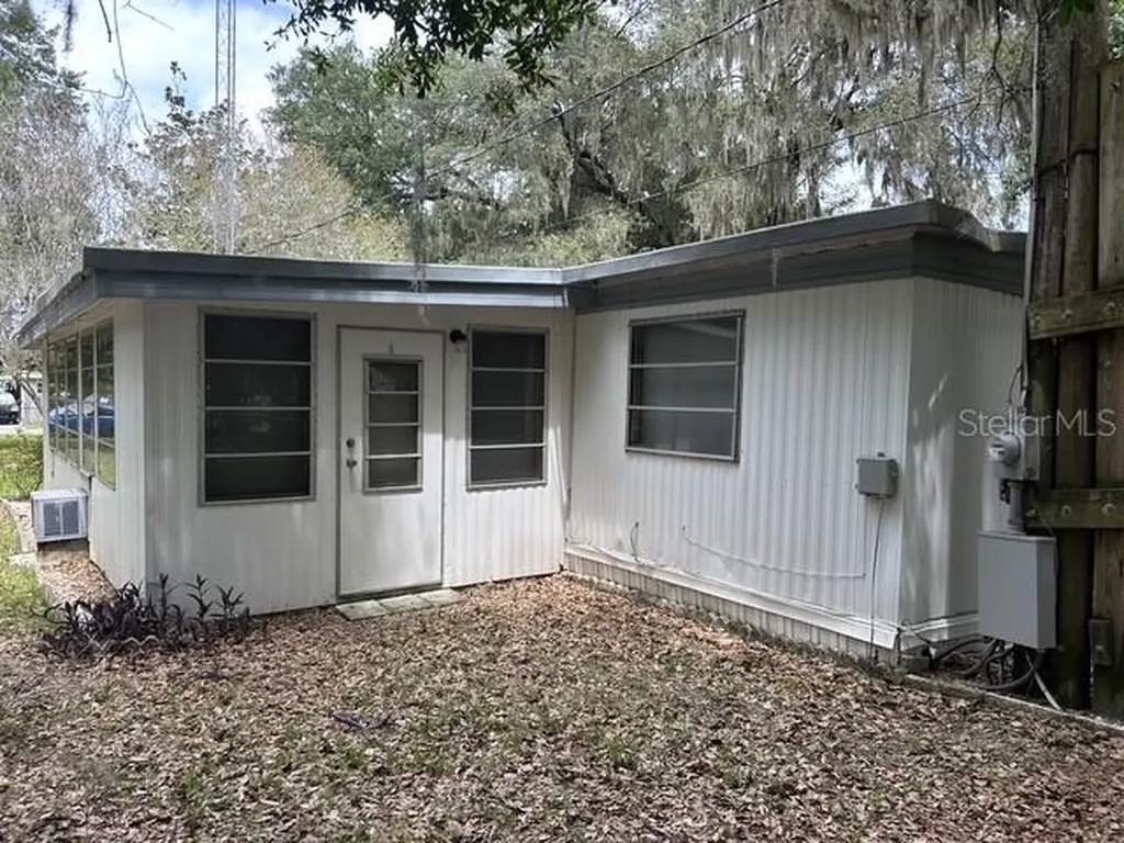 16716 SE 101st Court Road Summerfield FL 34491