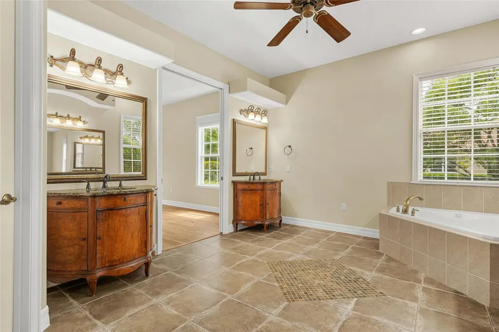 22304 Deer Pointe Crossing Bradenton FL 34202