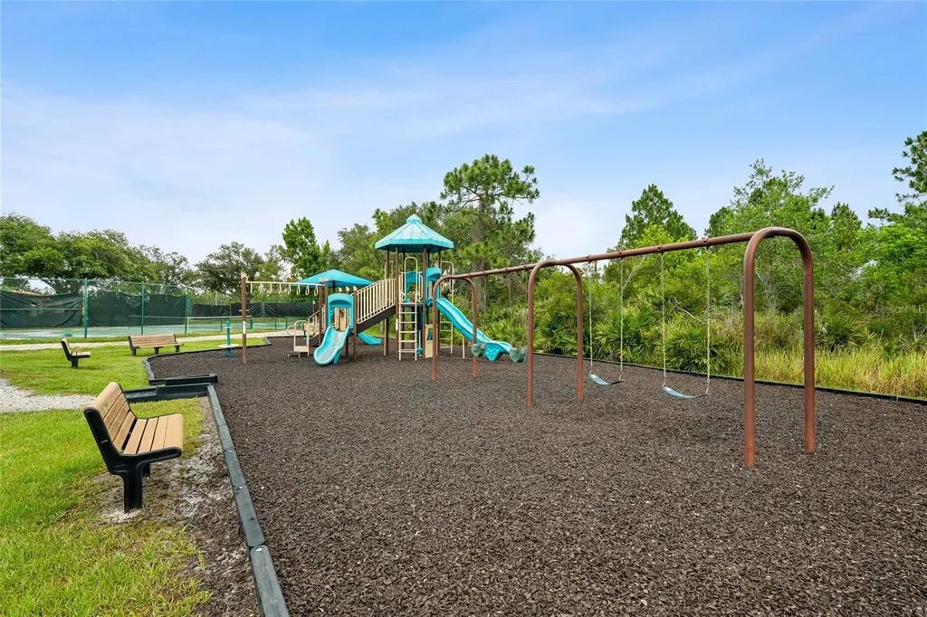 22304 Deer Pointe Crossing Bradenton FL 34202
