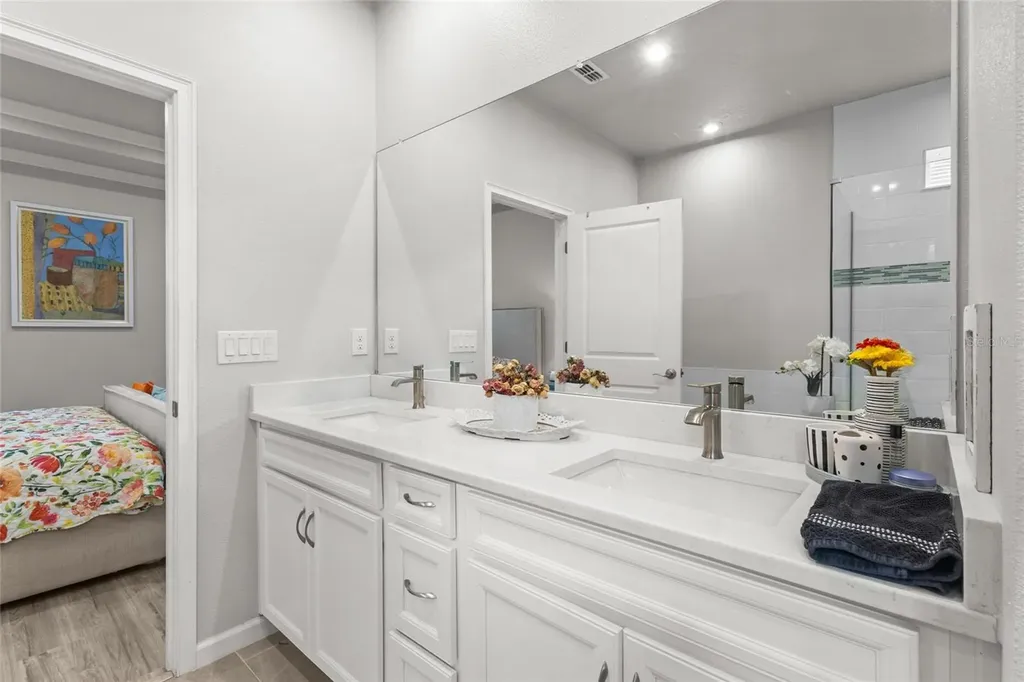 12458 Somatic Court Venice FL 34293