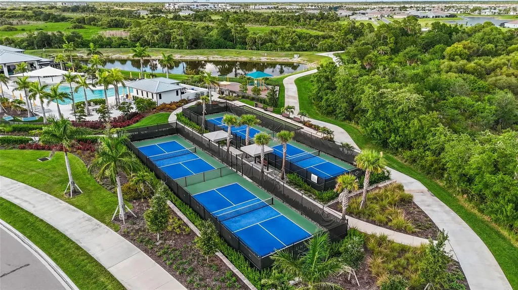 12458 Somatic Court Venice FL 34293
