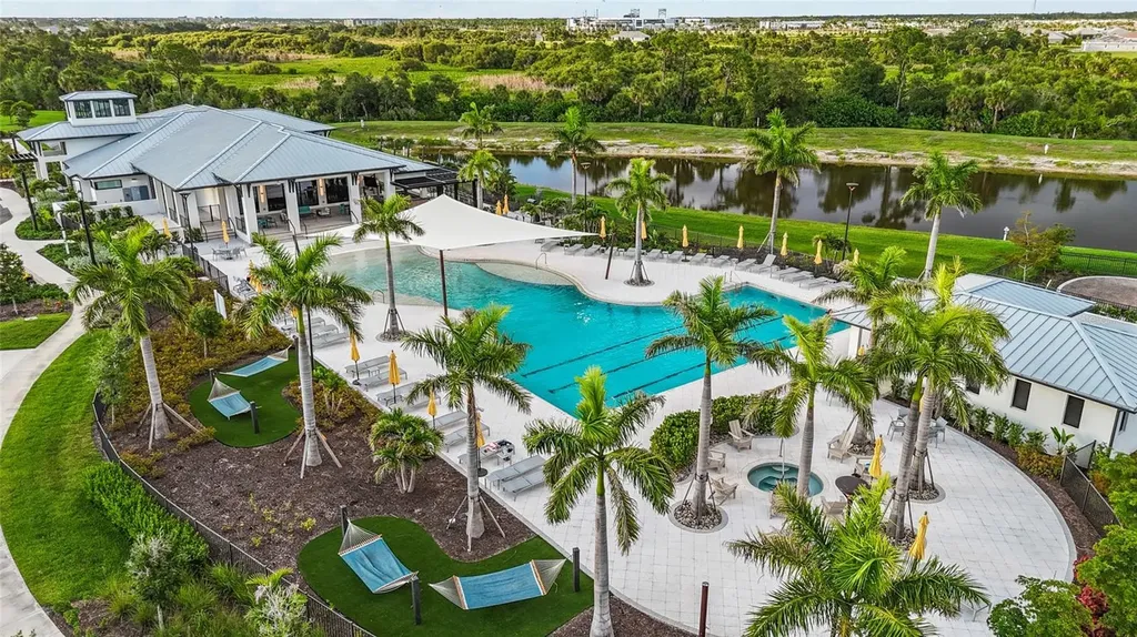 12458 Somatic Court Venice FL 34293