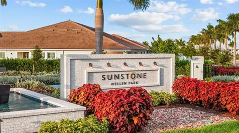 12458 Somatic Court Venice FL 34293
