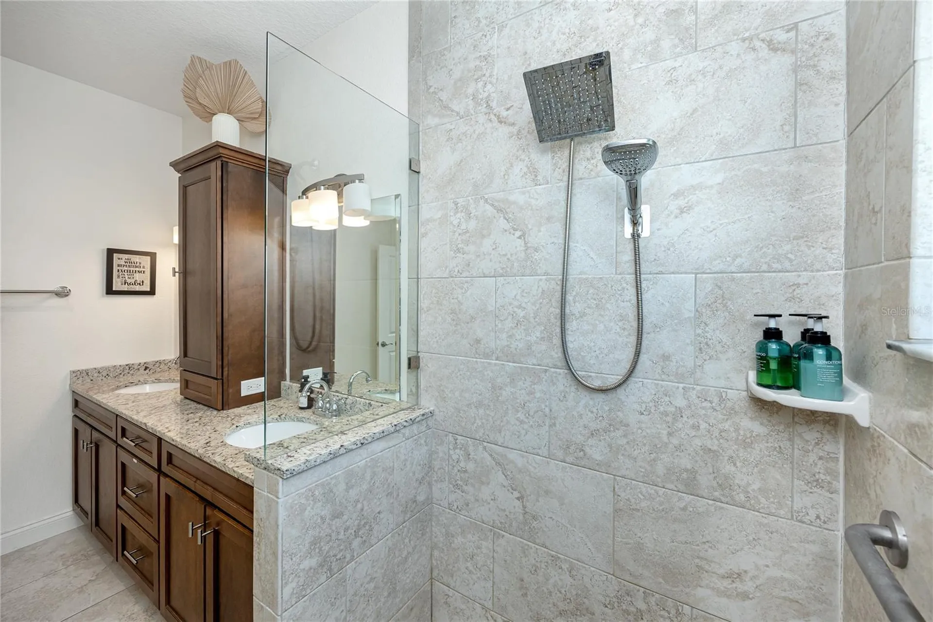 902 8th Avenue NW Largo FL 33770