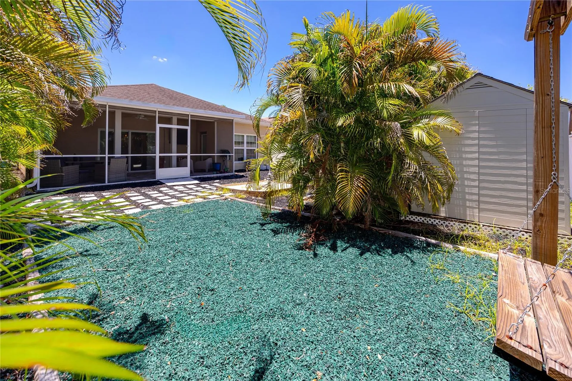 902 8th Avenue NW Largo FL 33770