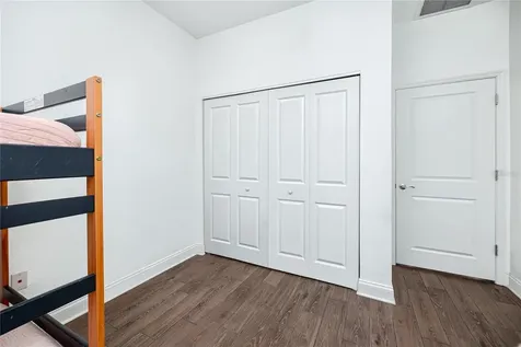 902 8th Avenue NW Largo FL 33770