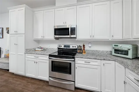 902 8th Avenue NW Largo FL 33770