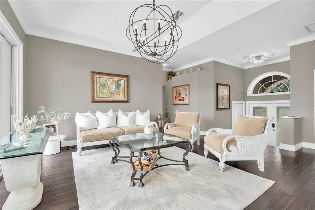 2853 Seabreeze Drive S Gulfport FL 33707