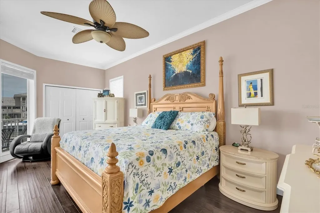 2853 Seabreeze Drive S Gulfport FL 33707