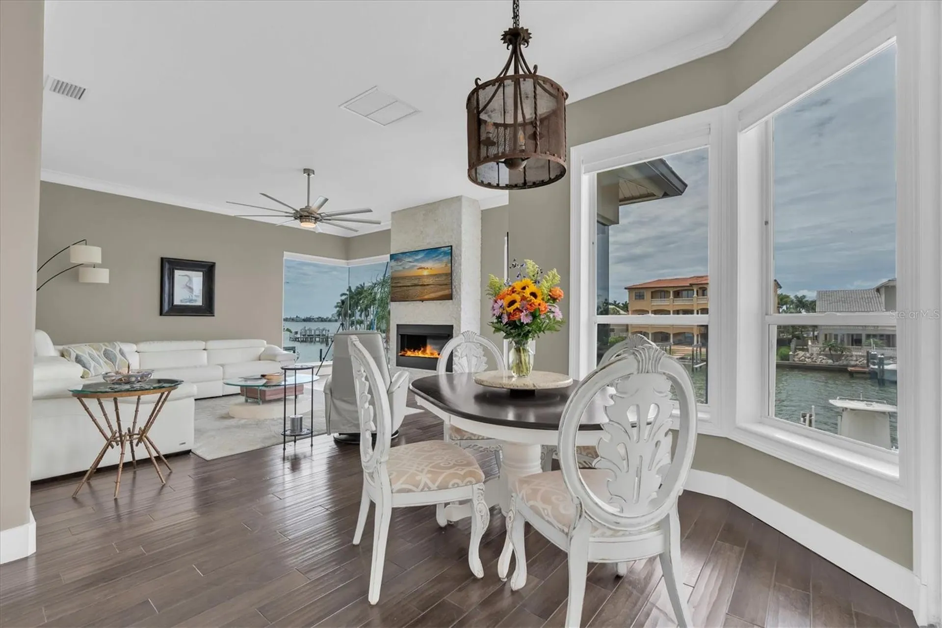2853 Seabreeze Drive S Gulfport FL 33707