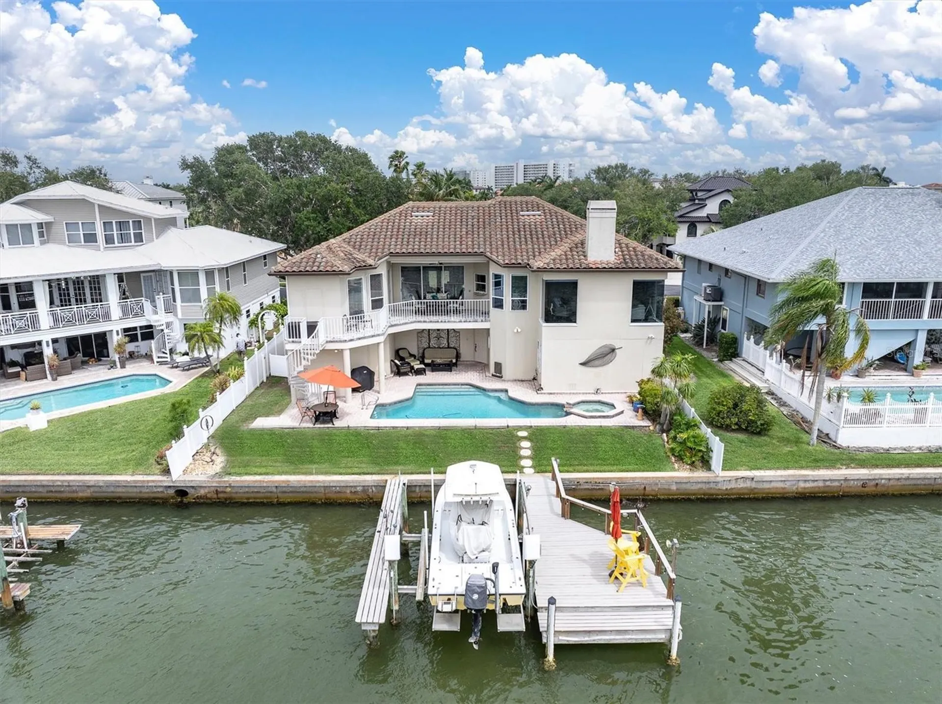 2853 Seabreeze Drive S Gulfport FL 33707