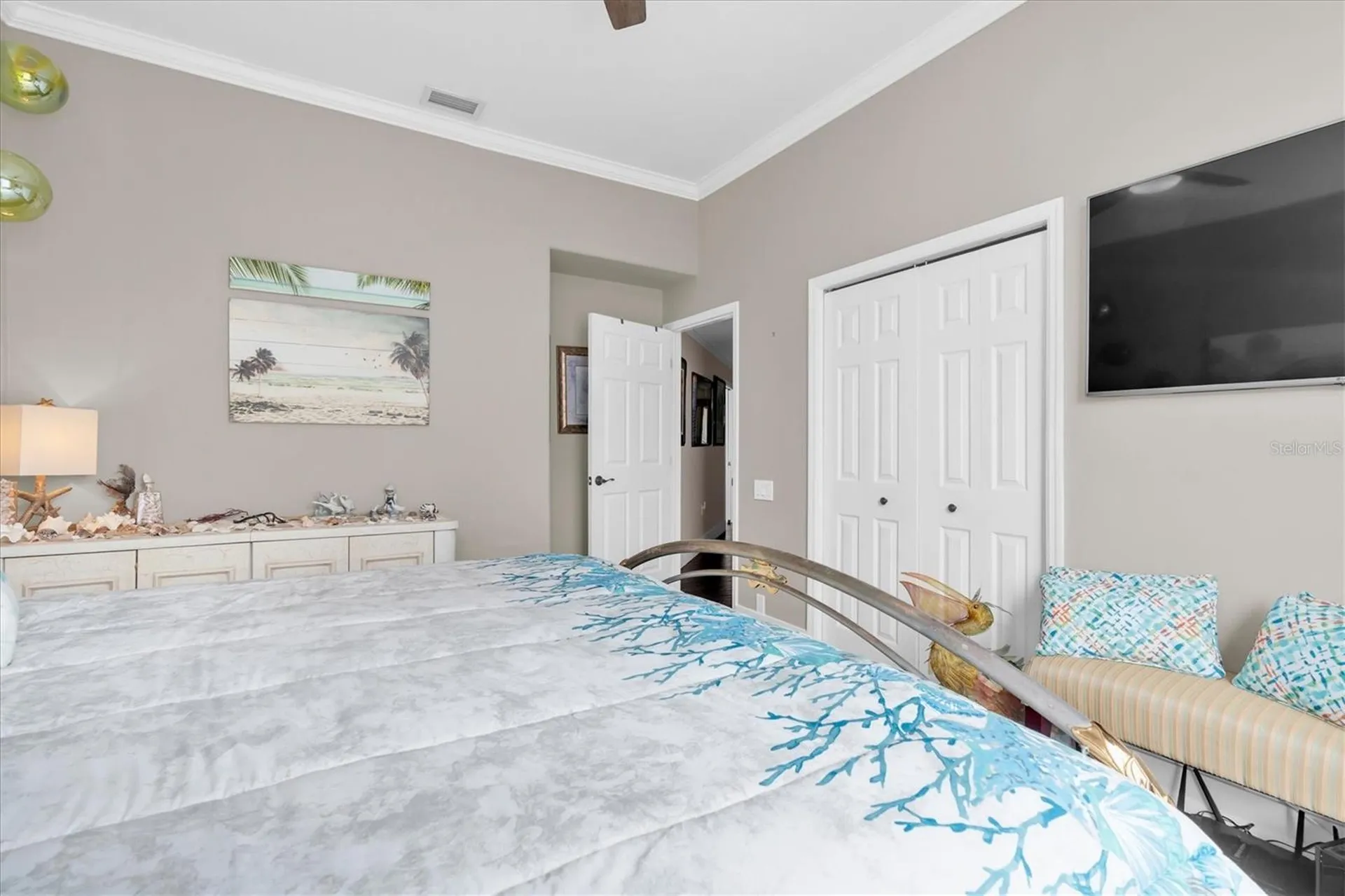 2853 Seabreeze Drive S Gulfport FL 33707
