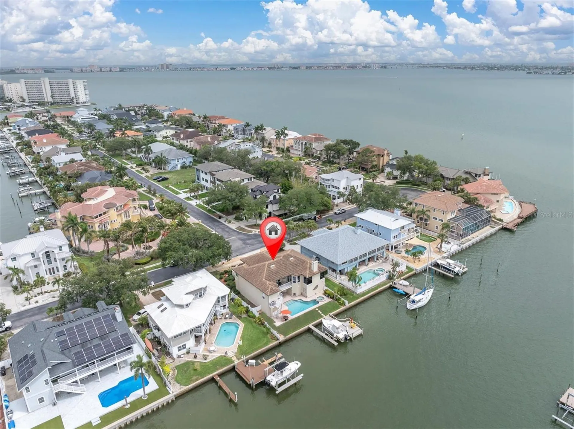 2853 Seabreeze Drive S Gulfport FL 33707