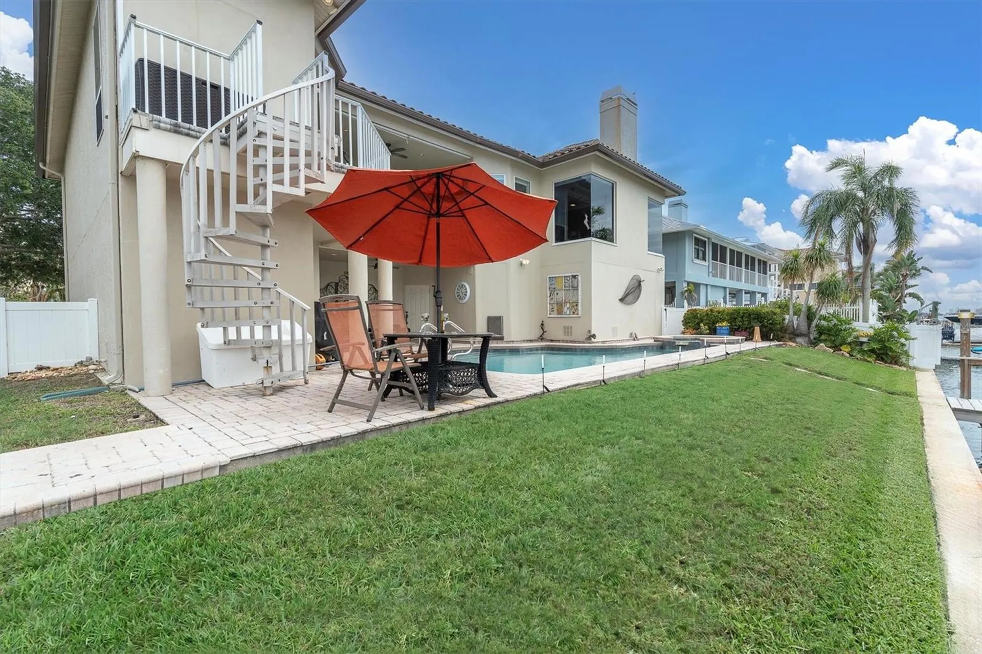 2853 Seabreeze Drive S Gulfport FL 33707