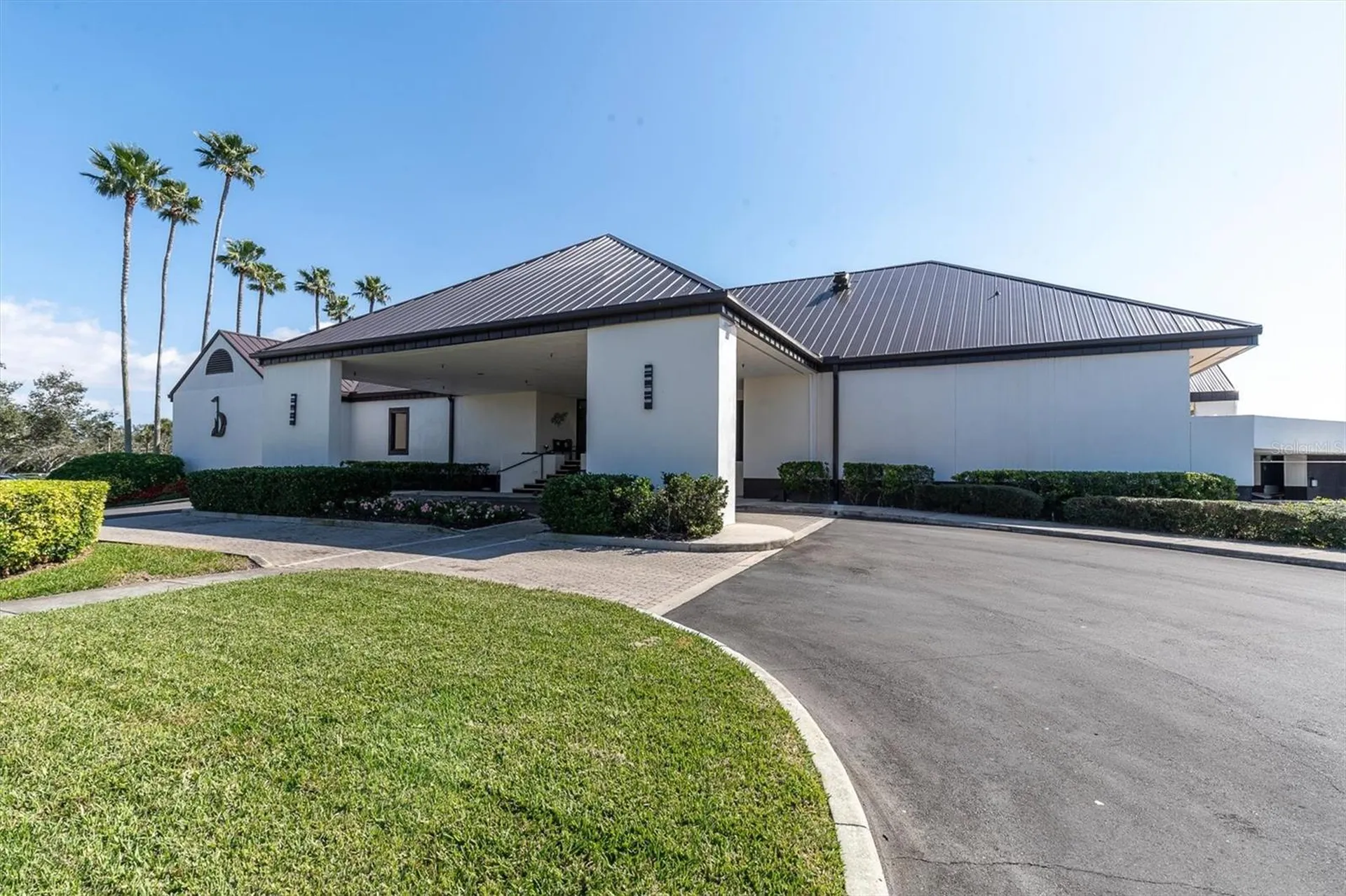 2853 Seabreeze Drive S Gulfport FL 33707
