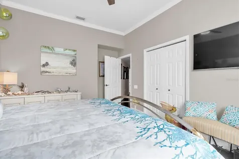 2853 Seabreeze Drive S Gulfport FL 33707