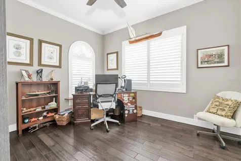 2853 Seabreeze Drive S Gulfport FL 33707