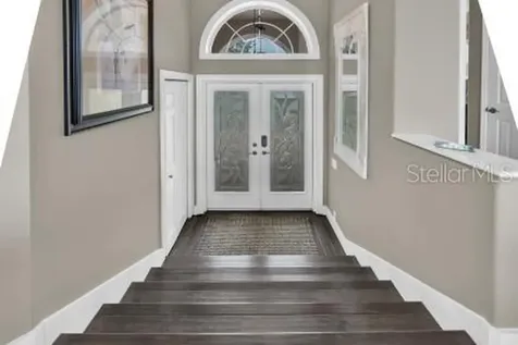 2853 Seabreeze Drive S Gulfport FL 33707