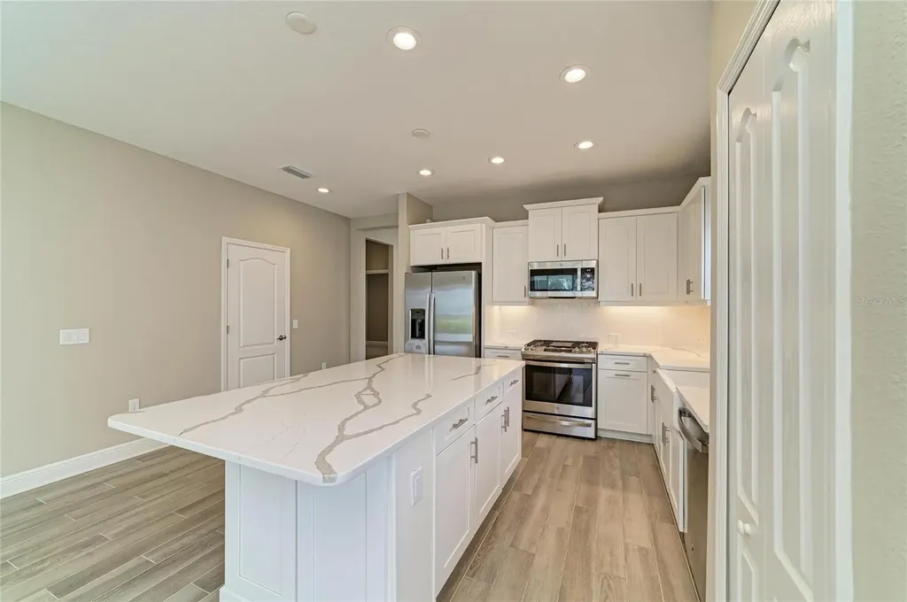 4739 Willow Bend Avenue Parrish FL 34219