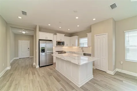 4739 Willow Bend Avenue Parrish FL 34219