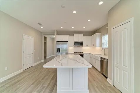 4739 Willow Bend Avenue Parrish FL 34219