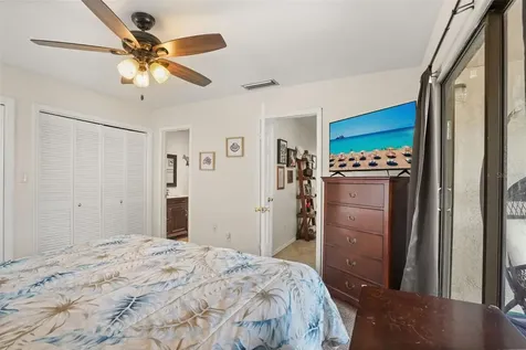 1428 Oak Place Apopka FL 32712