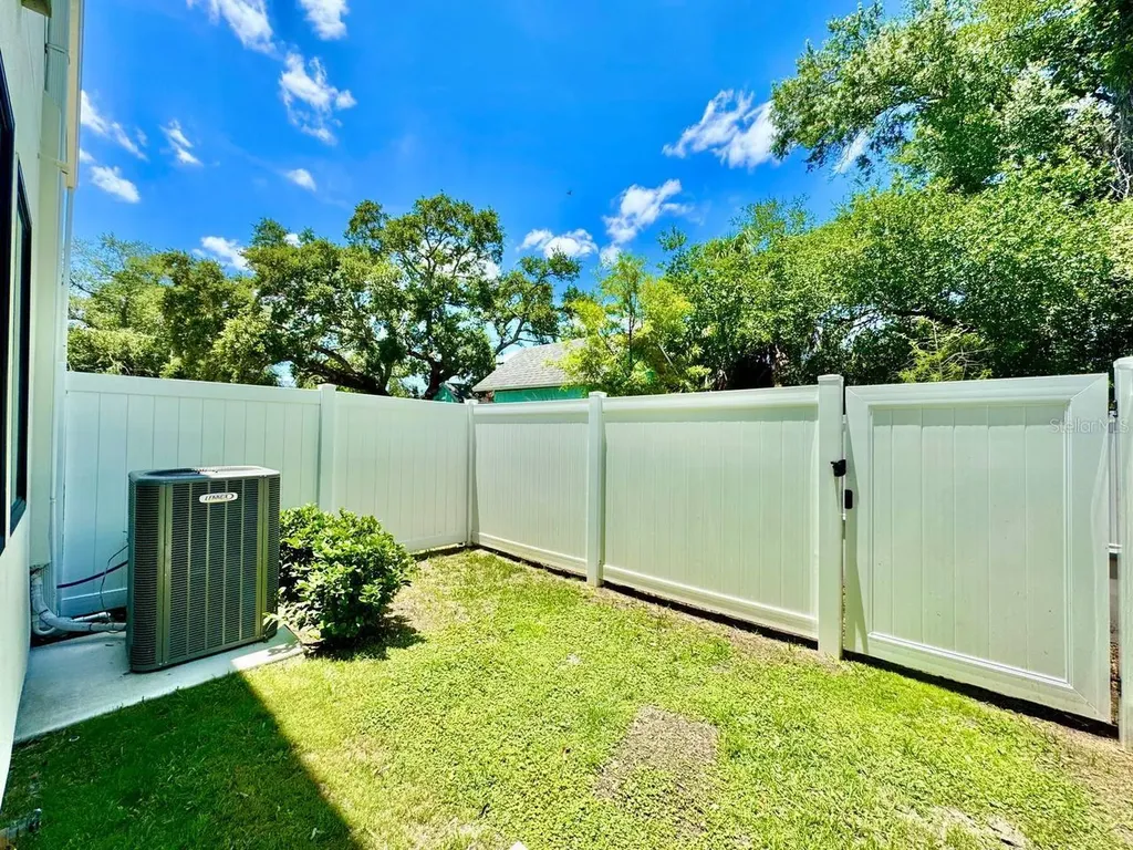 2108 E 22nd Avenue Tampa FL 33605