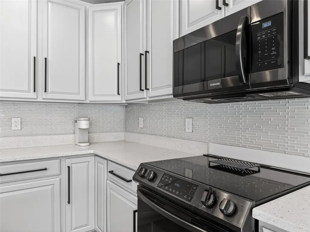 809 Jefferson Boulevard Haines City FL 33844
