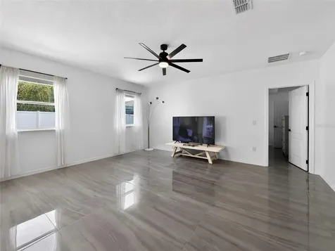 809 Jefferson Boulevard Haines City FL 33844