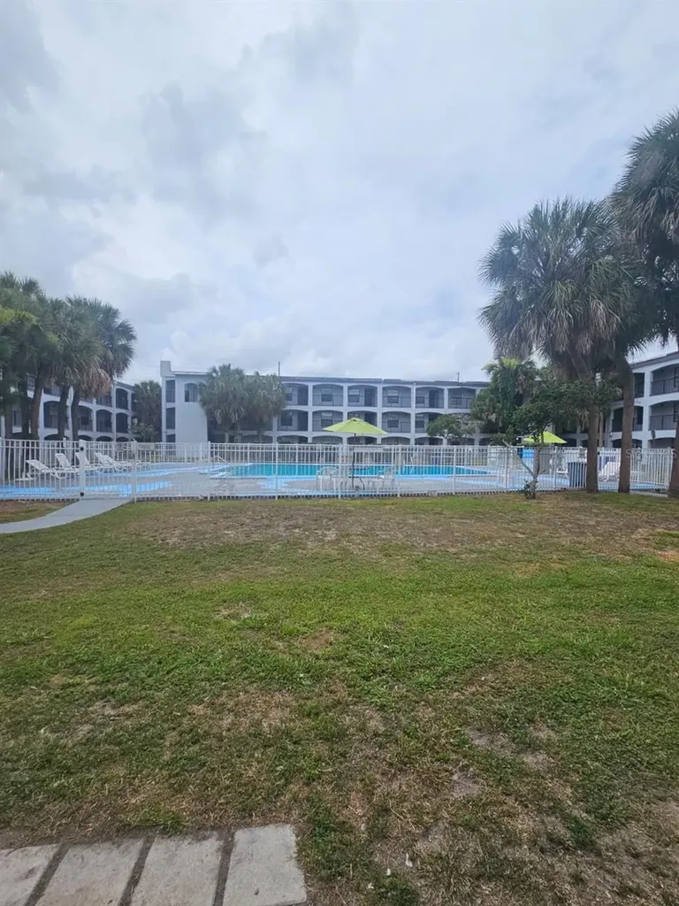 2323 Mccoy Road Orlando FL 32809