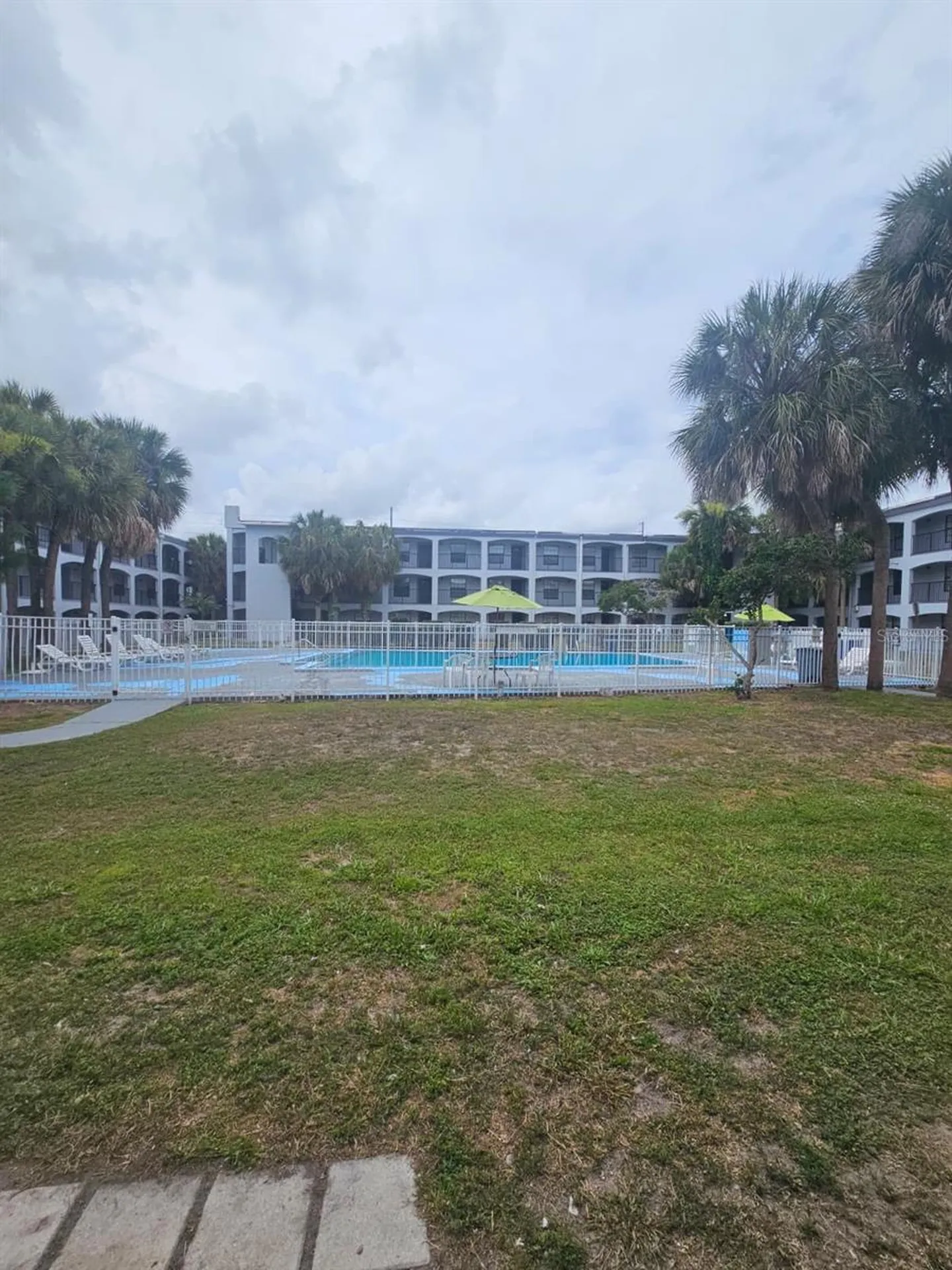 2323 Mccoy Road Orlando FL 32809