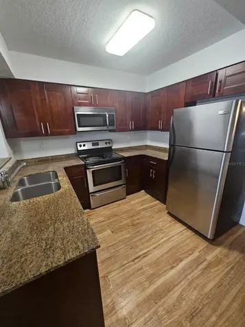 2323 Mccoy Road Orlando FL 32809