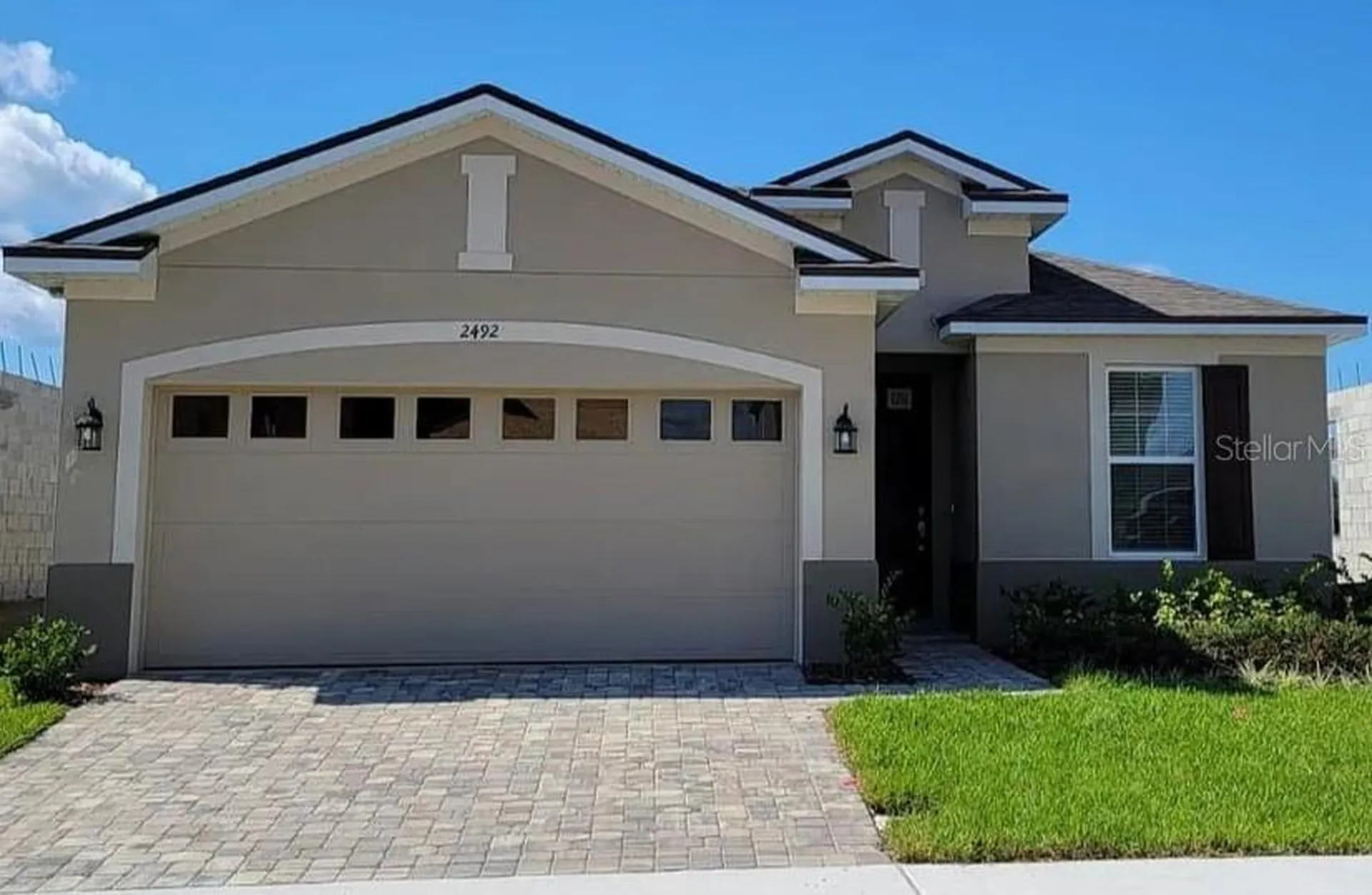 2492 Blowing Breeze Avenue Kissimmee FL 34744