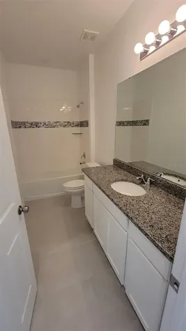 2492 Blowing Breeze Avenue Kissimmee FL 34744