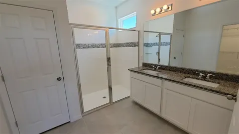 2492 Blowing Breeze Avenue Kissimmee FL 34744