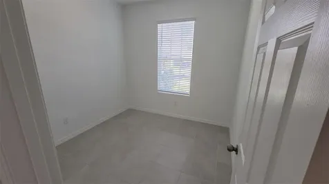 2492 Blowing Breeze Avenue Kissimmee FL 34744