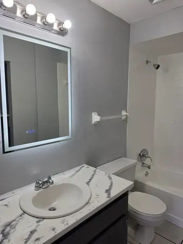 2526 S Oak Avenue Sanford FL 32773