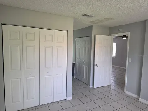 2526 S Oak Avenue Sanford FL 32773