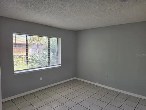 2526 S Oak Avenue Sanford FL 32773