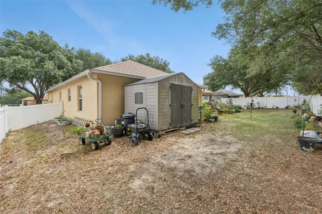 10418 Vista Pines Loop Clermont FL 34711