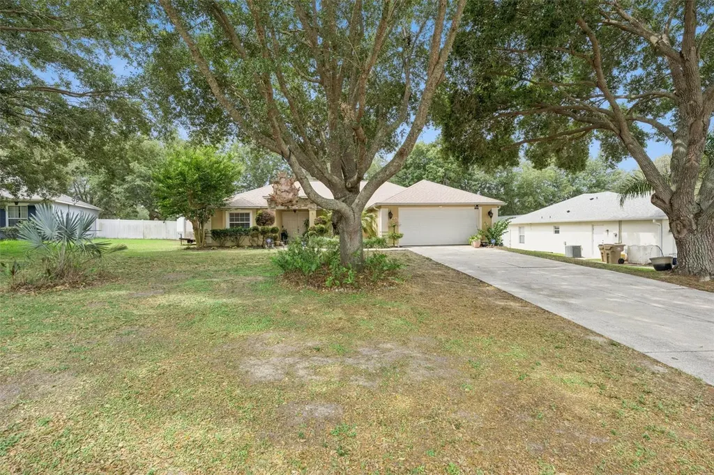 10418 Vista Pines Loop Clermont FL 34711