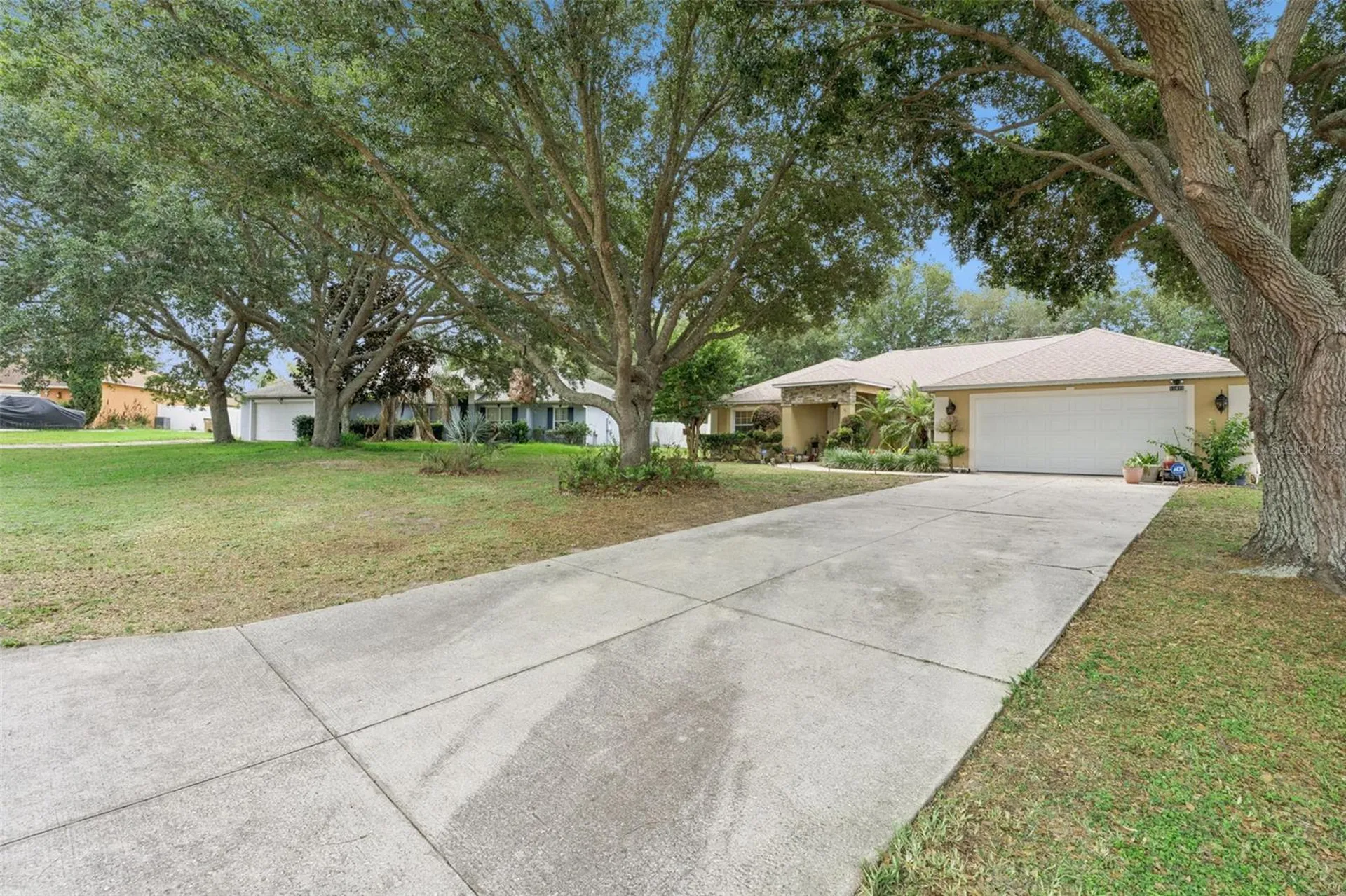 10418 Vista Pines Loop Clermont FL 34711