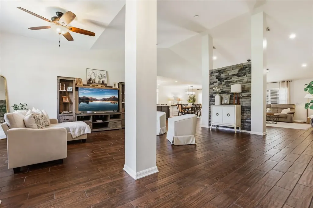 24023 Weldon Drive Eustis FL 32736