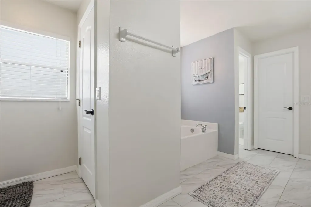 24023 Weldon Drive Eustis FL 32736
