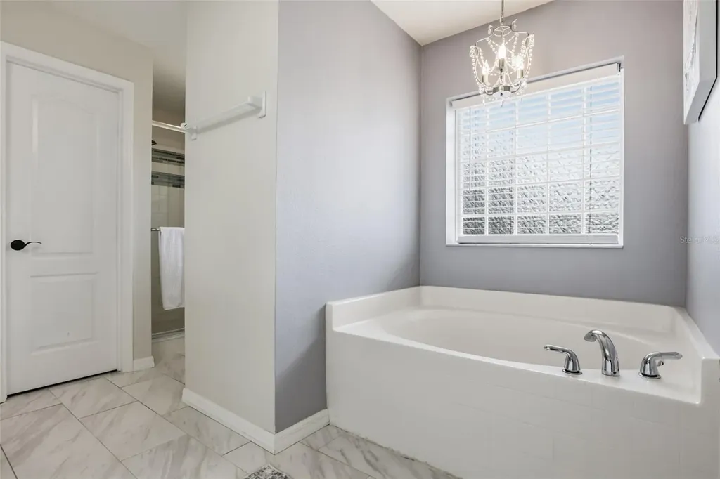 24023 Weldon Drive Eustis FL 32736