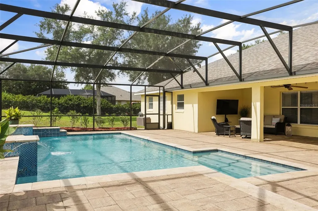 24023 Weldon Drive Eustis FL 32736