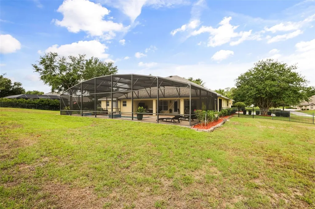 24023 Weldon Drive Eustis FL 32736