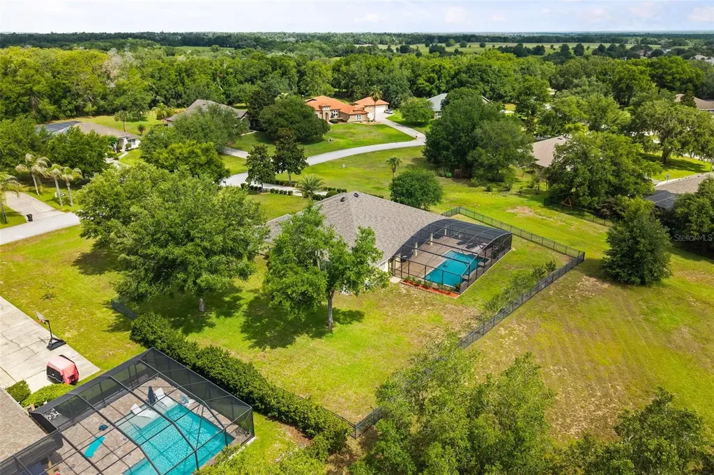 24023 Weldon Drive Eustis FL 32736