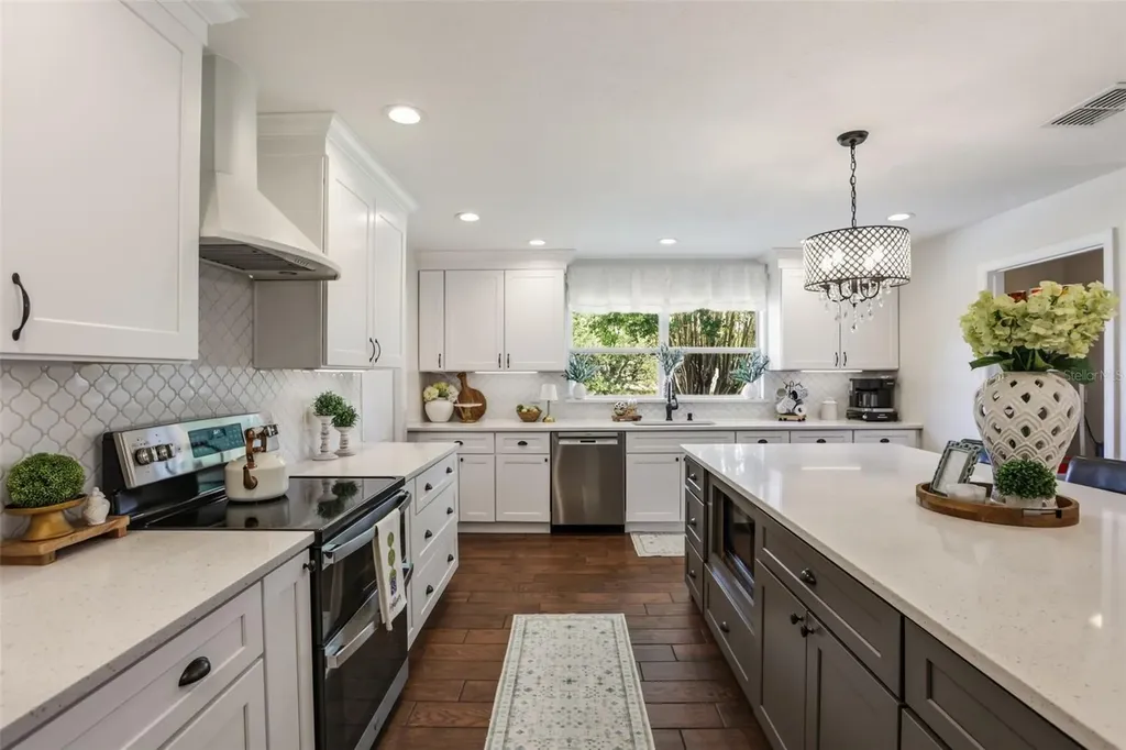 24023 Weldon Drive Eustis FL 32736